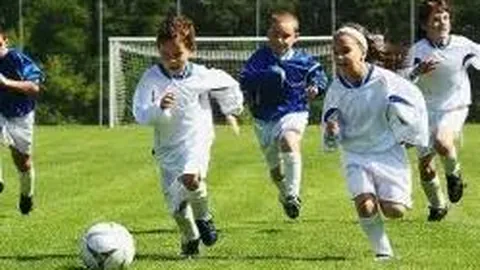 足球彩界高手揽足彩大奖，独中头奖142万